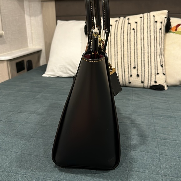 NWT COACH 1941 Troupe Tote In Signature Canvas - Black/Rust - Picture 12 of 17